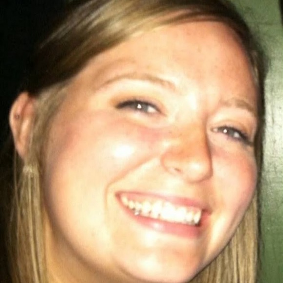 Meet your Posher, Whitney - Picture 1 of 1